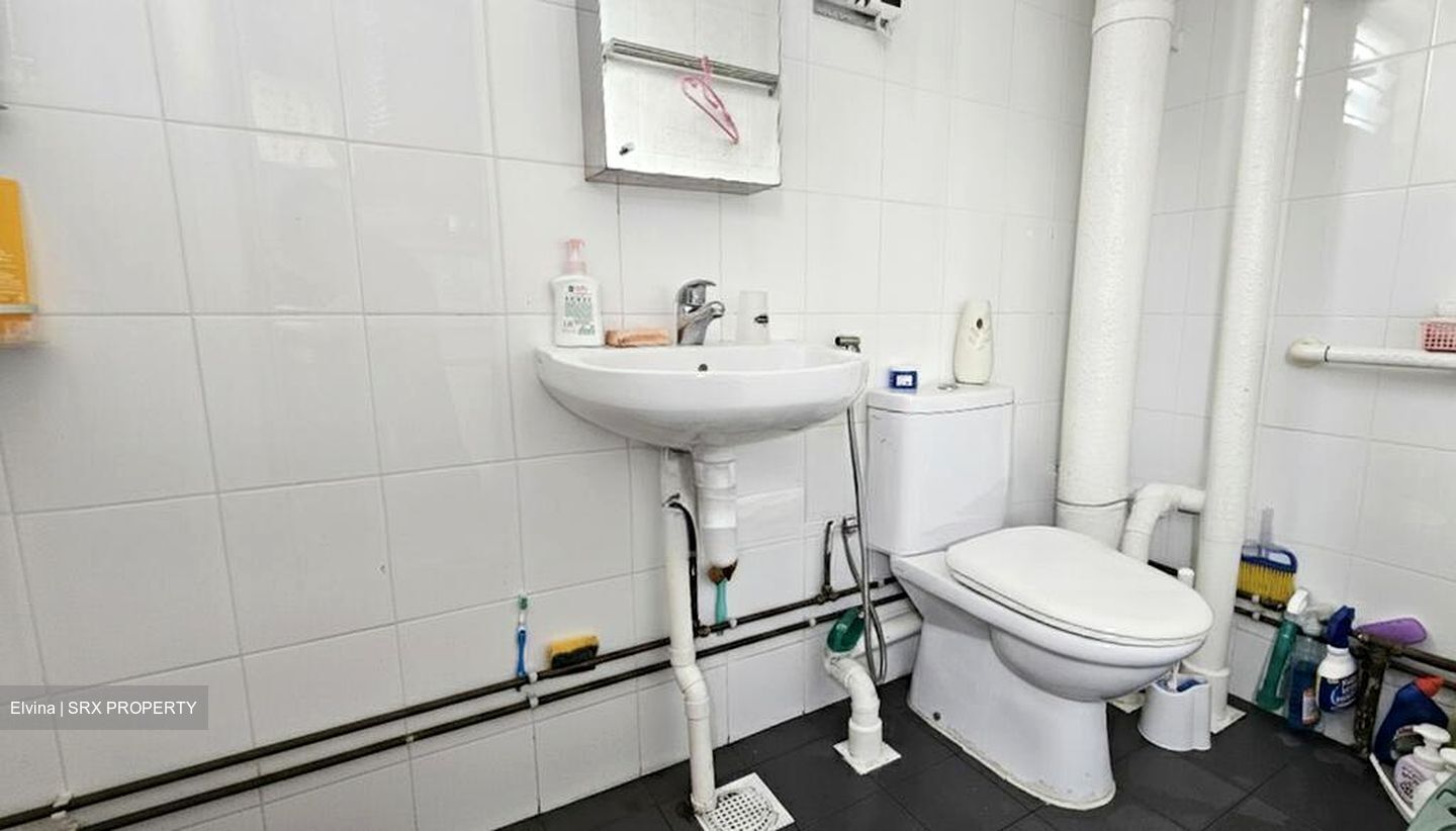 Blk 707 Hougang Avenue 2 (Hougang), HDB 5 Rooms #504331391